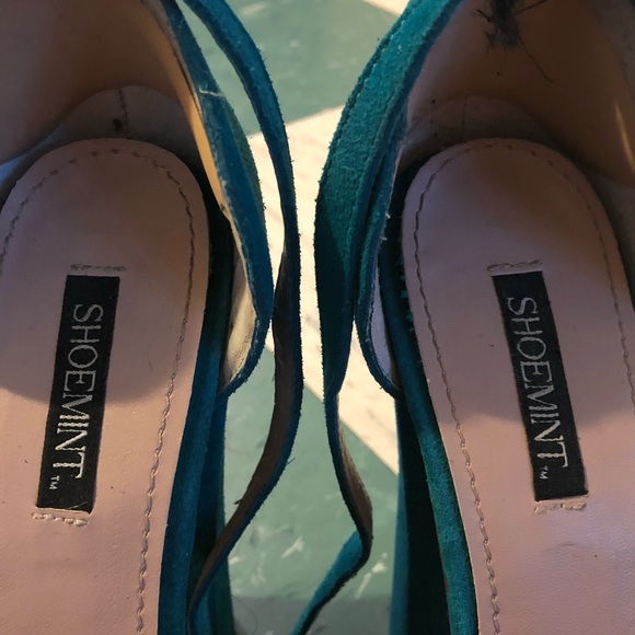 Teal Shoemint Platform Heels - Picture 5 of 6